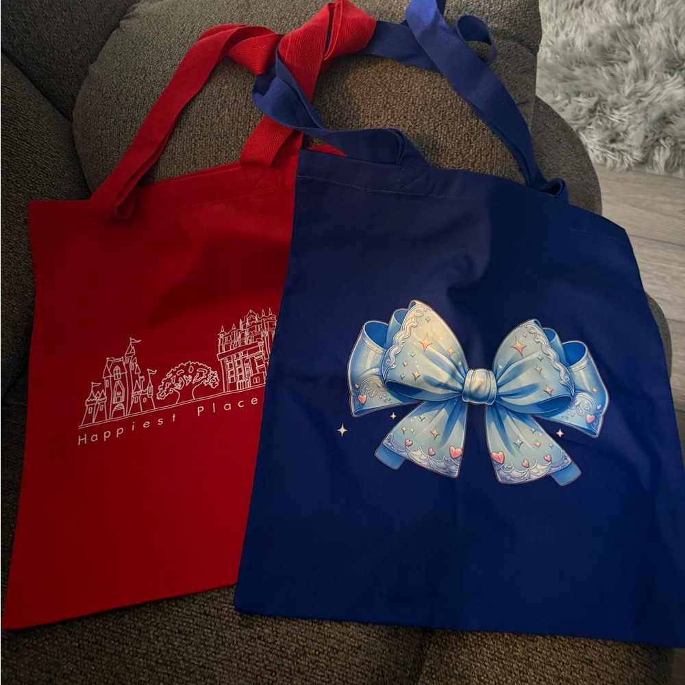 Red and Blue Tote Bags with Bow Design